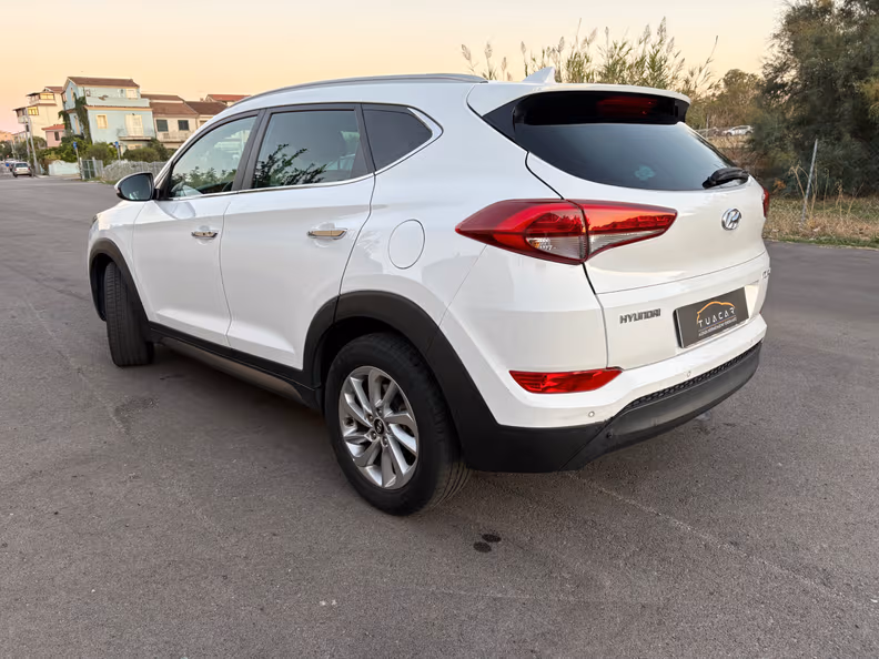 Hyundai Tucson - 7