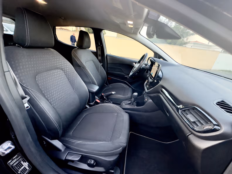 Ford Fiesta - 14