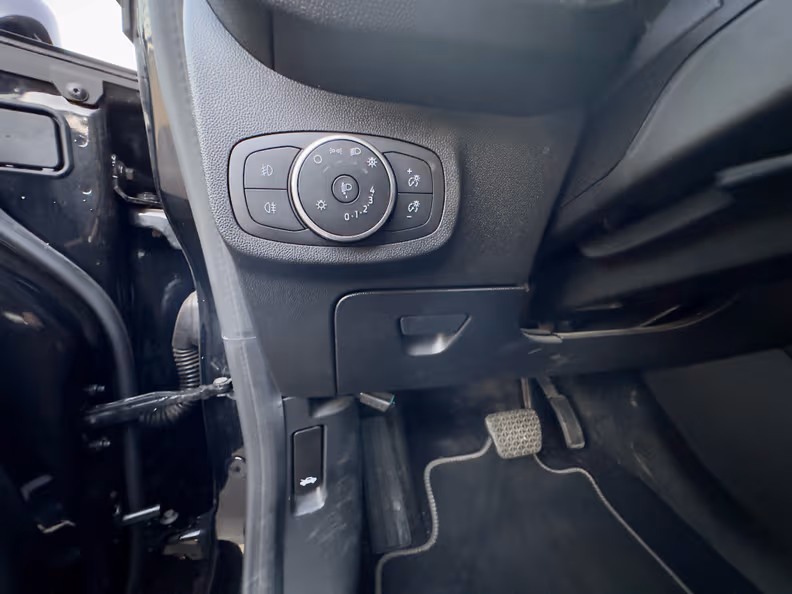 Ford Fiesta - 18