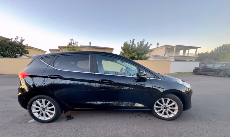 Ford Fiesta - 4