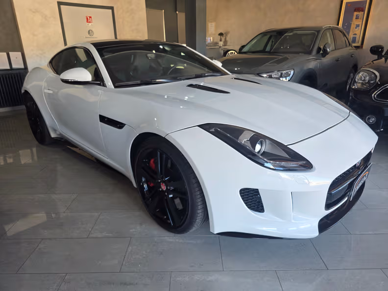 Jaguar F-Type - 6