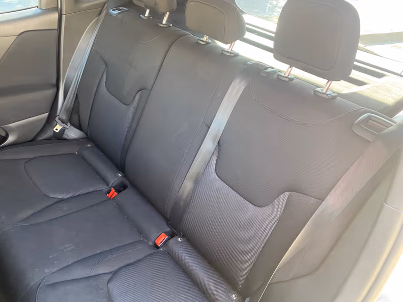 Jeep Renegade - 11