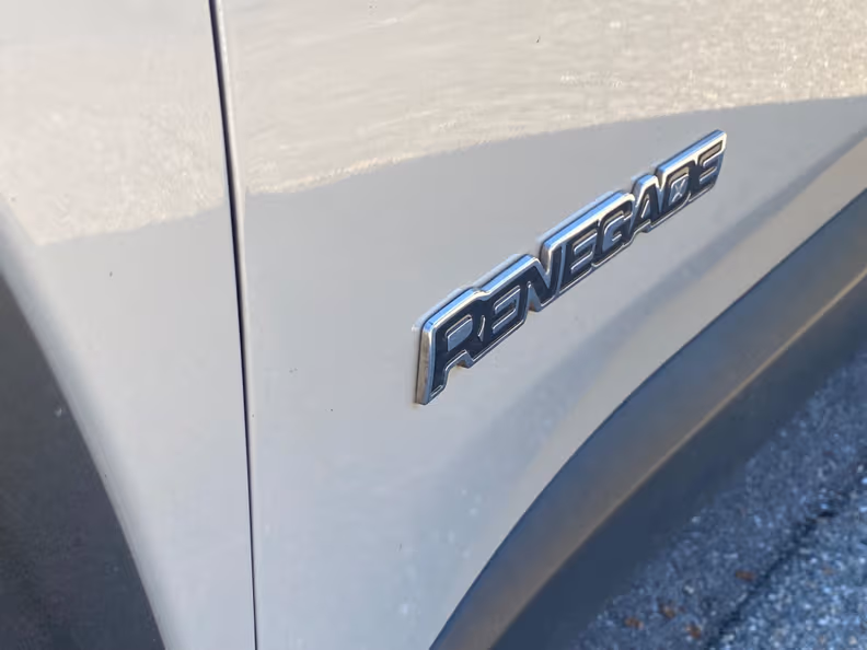Jeep Renegade - 37