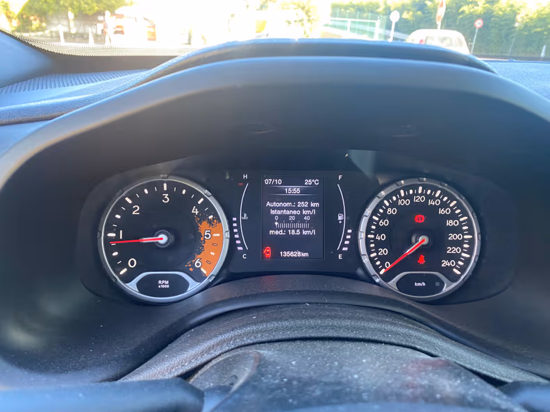 Jeep Renegade - 27