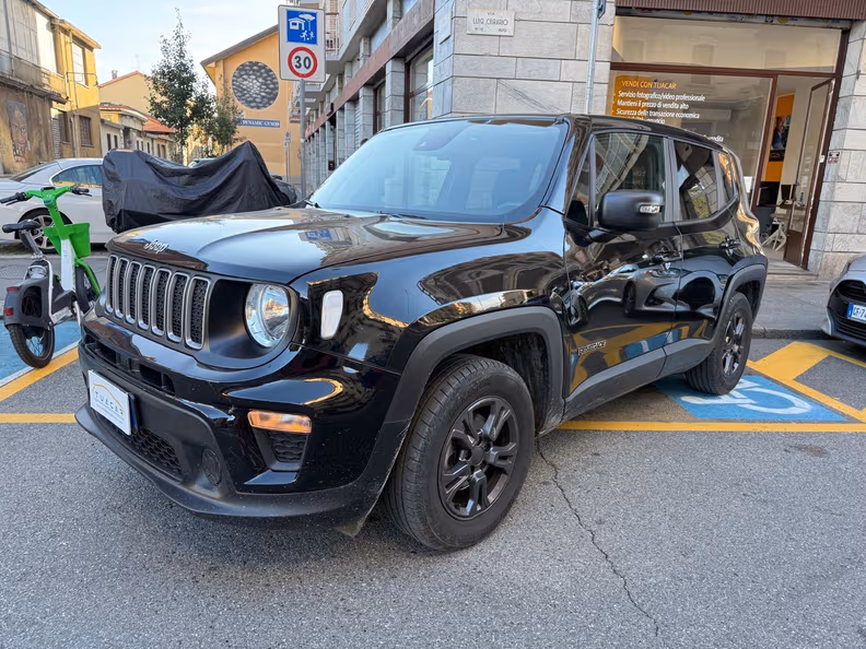 Jeep Renegade - 1