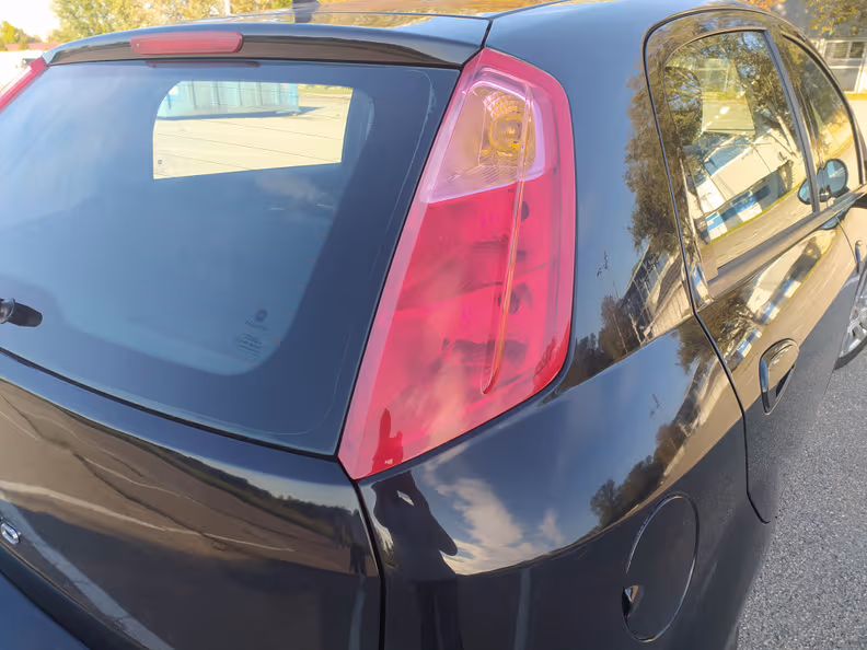 Fiat Punto - 18