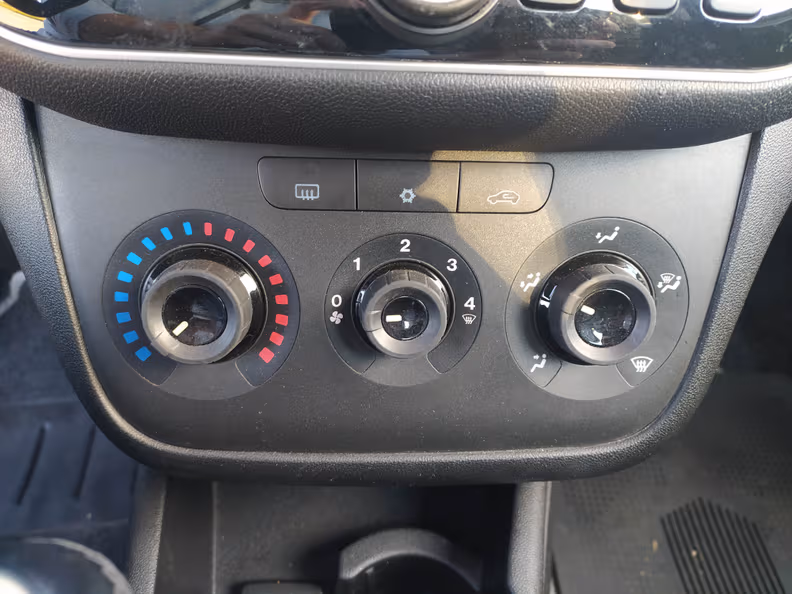 Fiat Punto - 55
