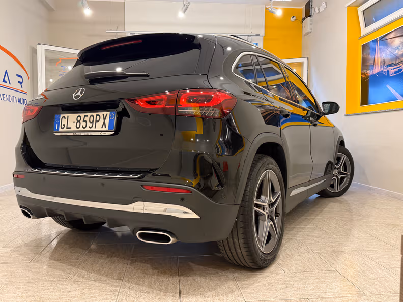 Mercedes-Benz GLA-Class - 8