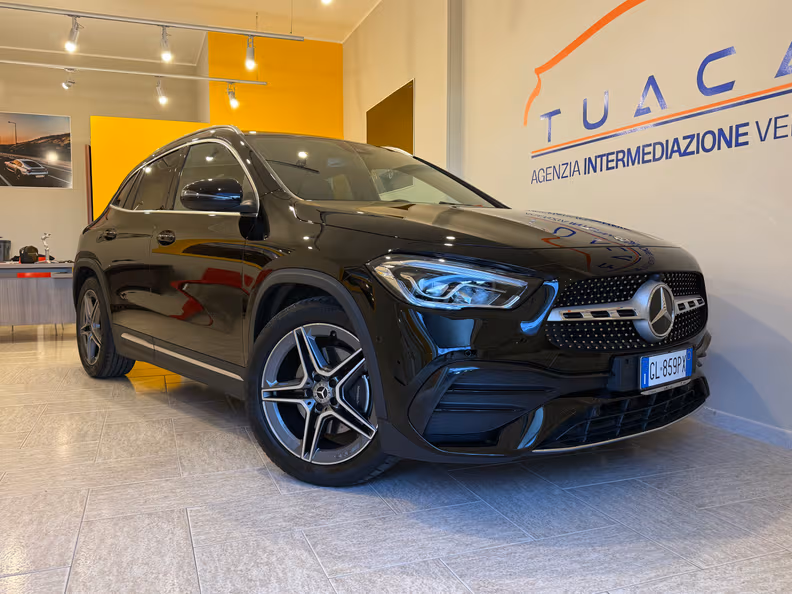 Mercedes-Benz GLA-Class - 4