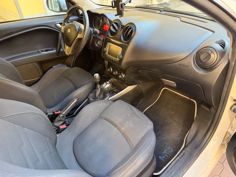 Alfa Romeo MiTo - 26