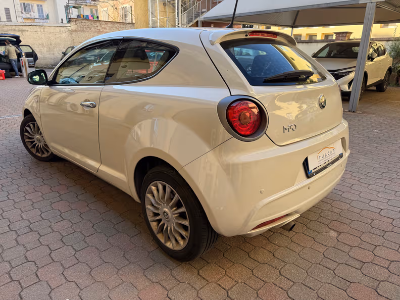 Alfa Romeo MiTo - 7