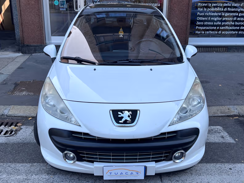 Peugeot 207 - 2
