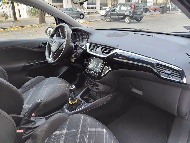 Opel Corsa - 12