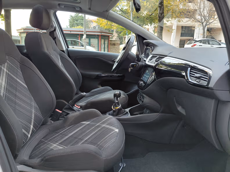 Opel Corsa - 13