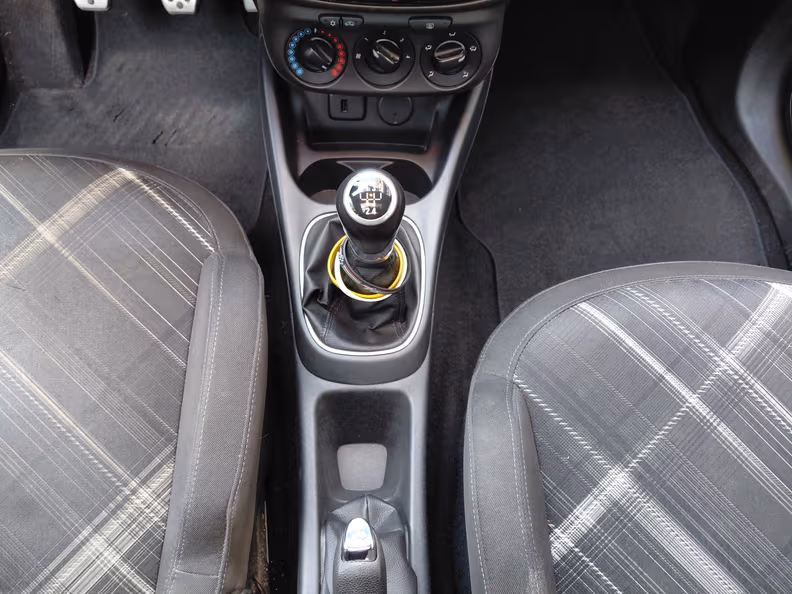 Opel Corsa - 20