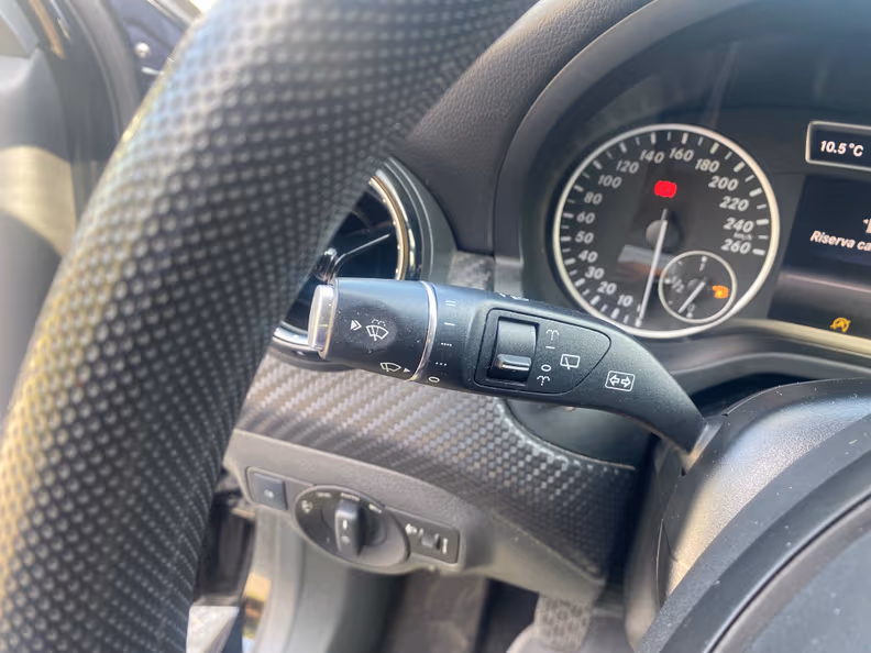 Mercedes-Benz GLA-Class - 14