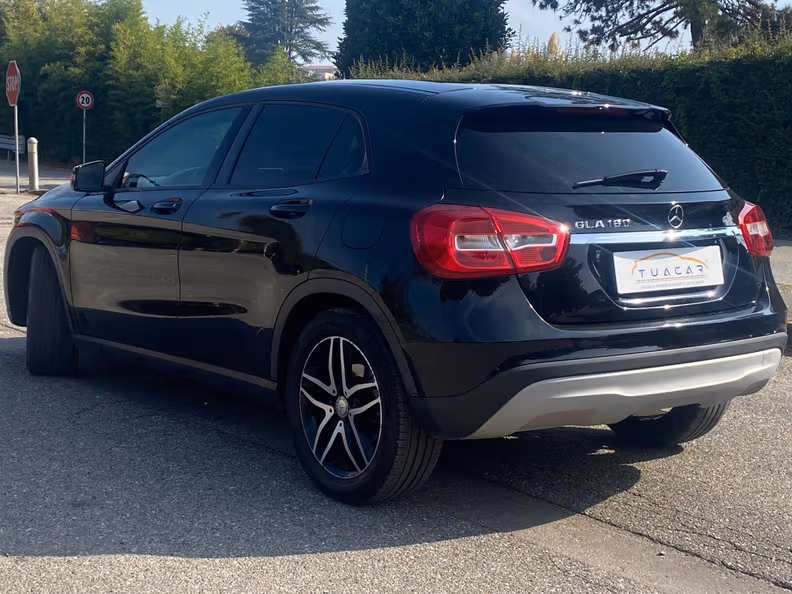 Mercedes-Benz GLA-Class - 7