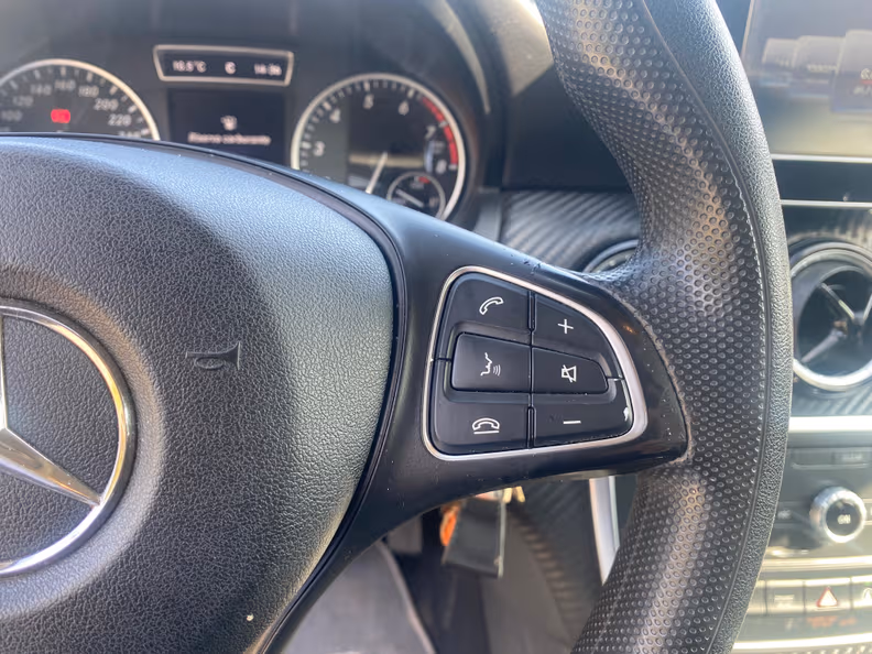 Mercedes-Benz GLA-Class - 13