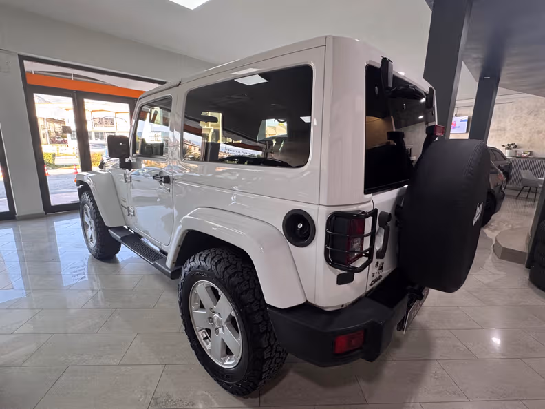 Jeep Wrangler - 4