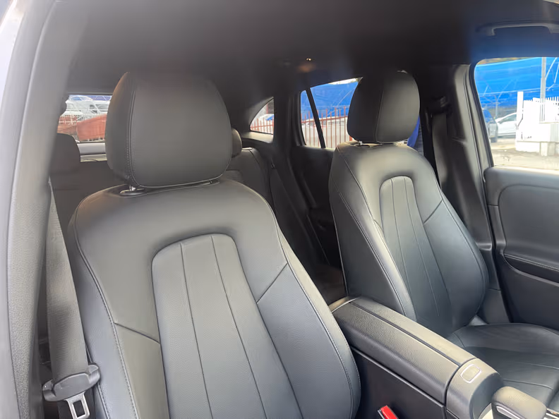 Mercedes-Benz GLA-Class - 10