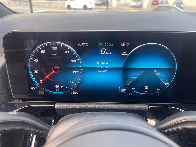 Mercedes-Benz GLA-Class - 18