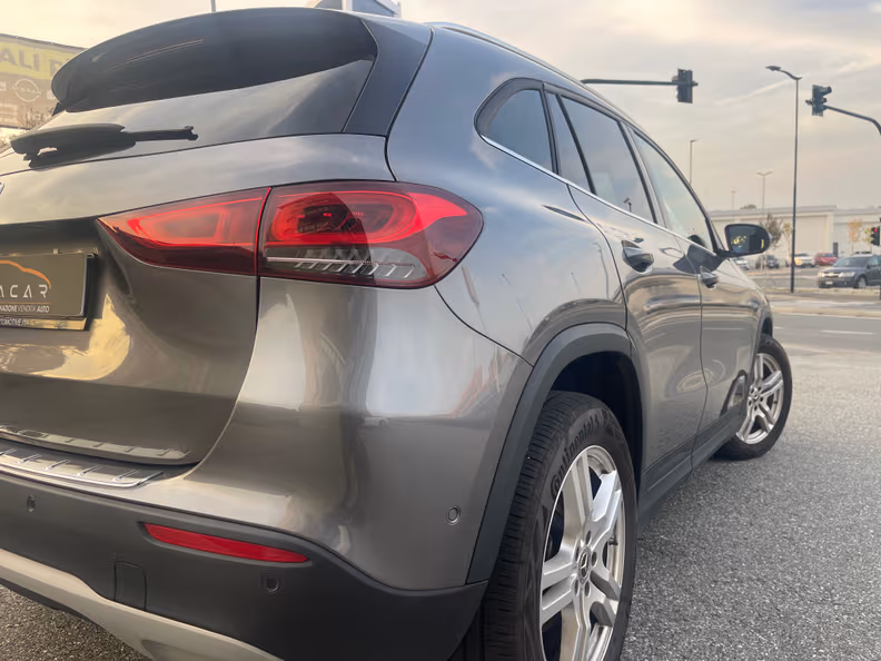 Mercedes-Benz GLA-Class - 47