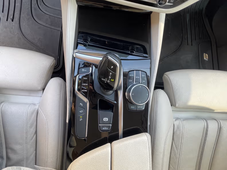 BMW 6 series - 23