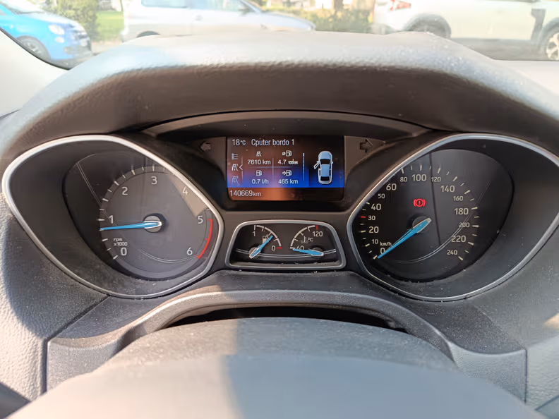 Ford Focus - 19