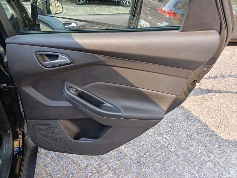 Ford Focus - 44