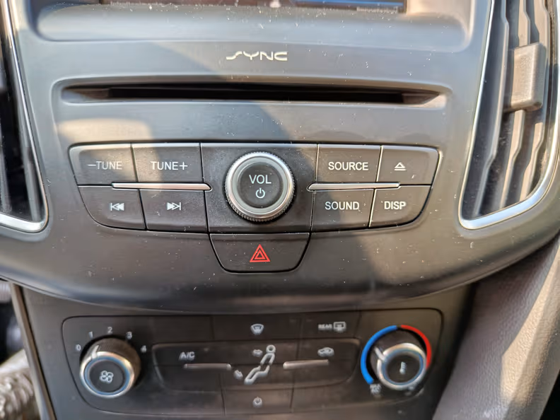 Ford Focus - 21