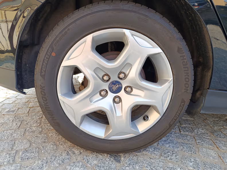 Ford Focus - 50