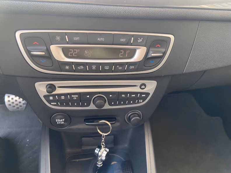 Renault Mégane - 16