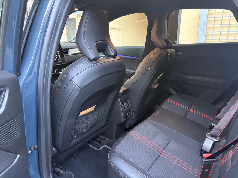 Renault Captur - 22