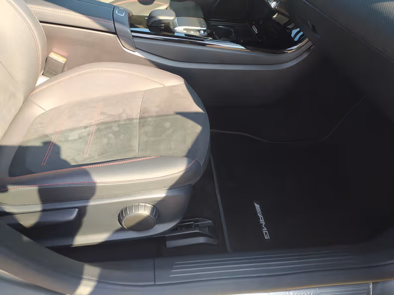 Mercedes-Benz CLA-Class - 42