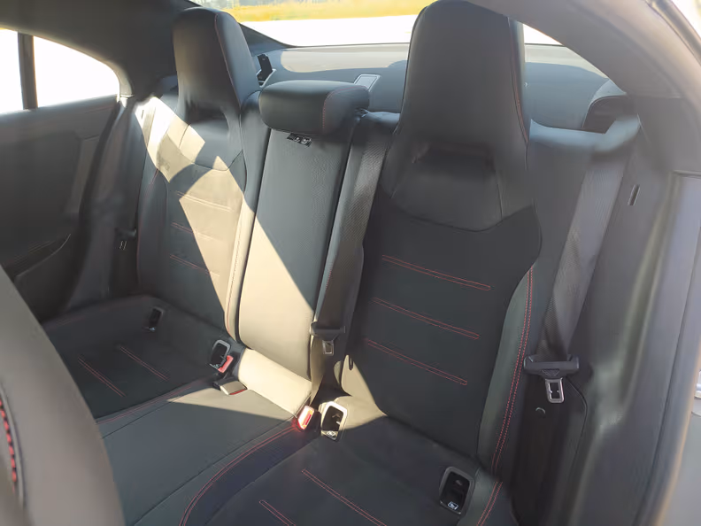 Mercedes-Benz CLA-Class - 10