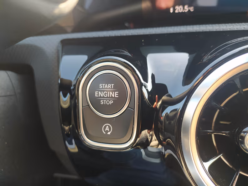 Mercedes-Benz CLA-Class - 77