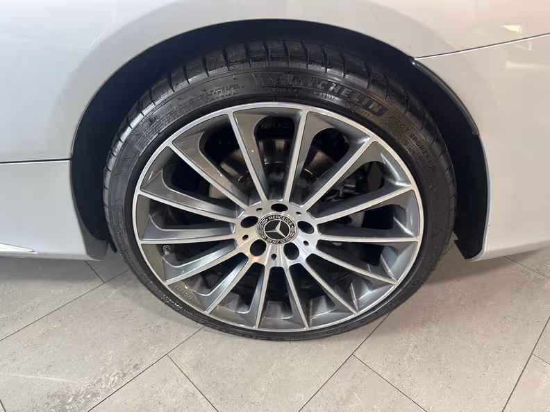 Mercedes-Benz C-Class - 15