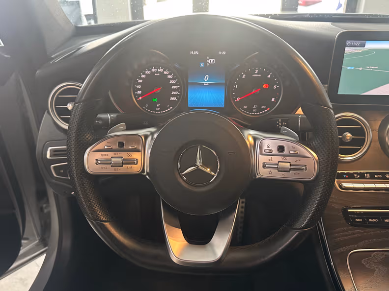 Mercedes-Benz C-Class - 12