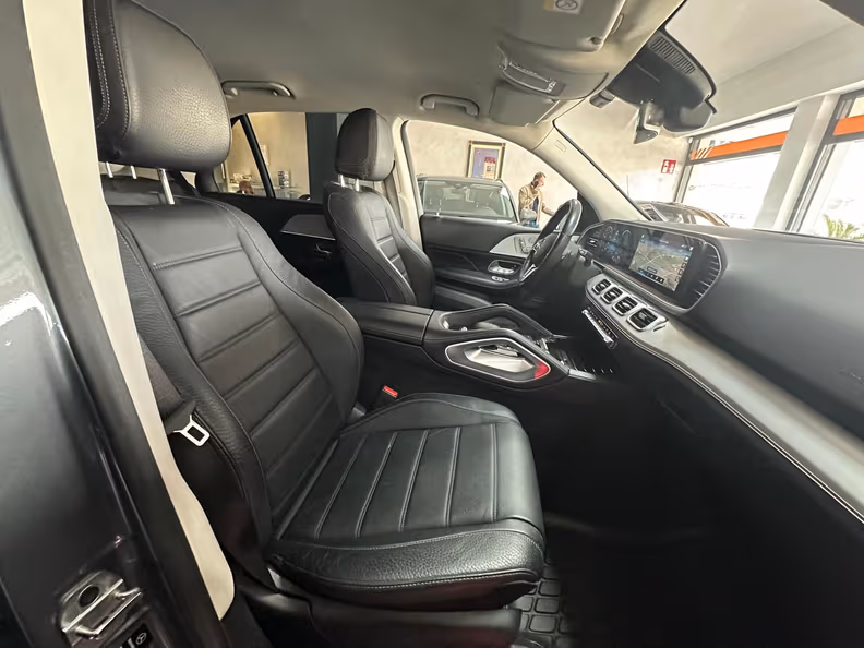 Mercedes-Benz GLE-Class - 13