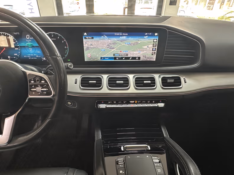 Mercedes-Benz GLE-Class - 9
