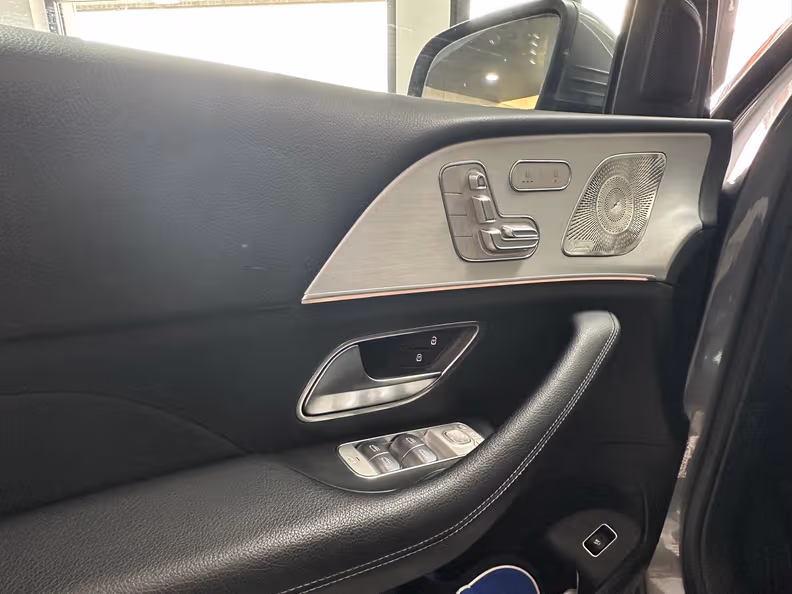 Mercedes-Benz GLE-Class - 12