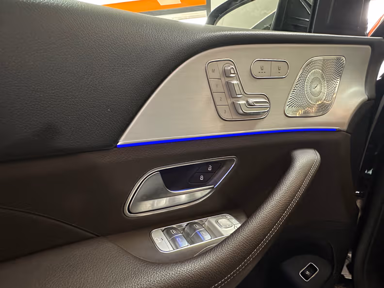 Mercedes-Benz GLE-Class - 15
