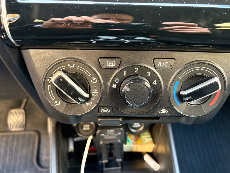 Suzuki Swift - 17
