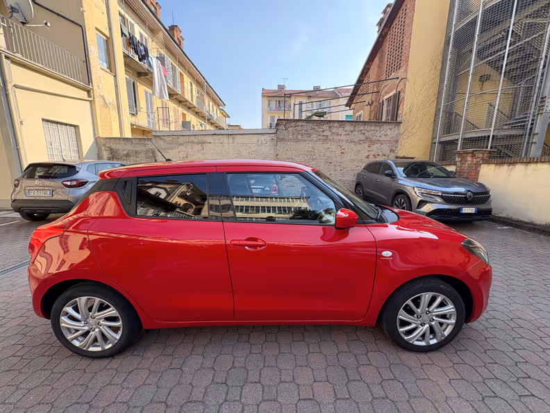 Suzuki Swift - 4