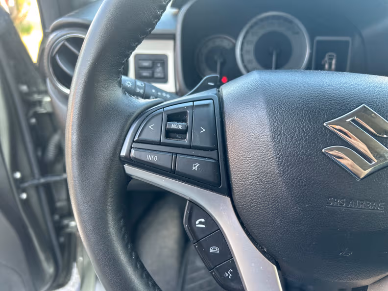 Suzuki Ignis - 17