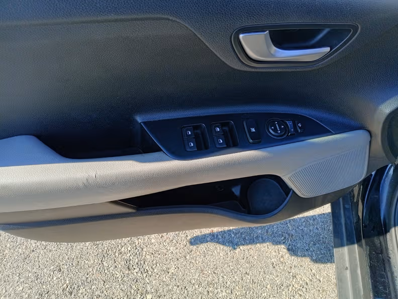Kia Stonic - 16