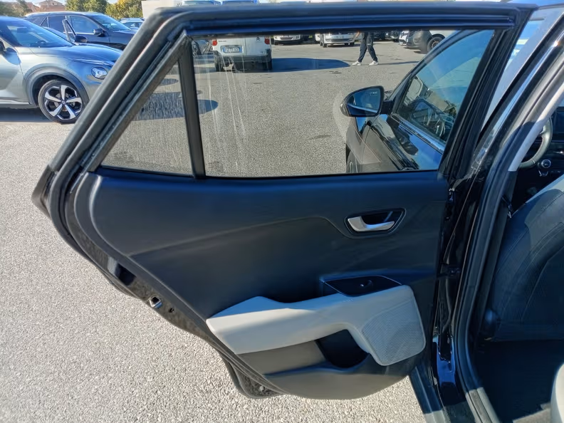 Kia Stonic - 31