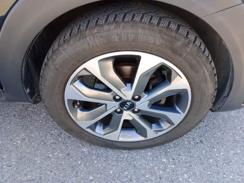 Kia Stonic - 41
