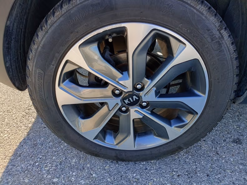 Kia Stonic - 40