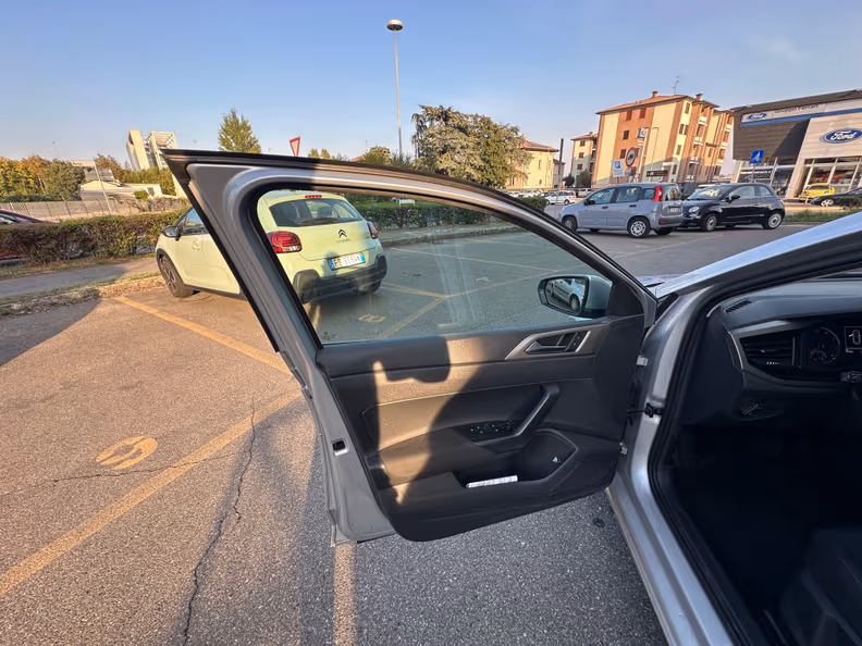 Volkswagen Polo - 21
